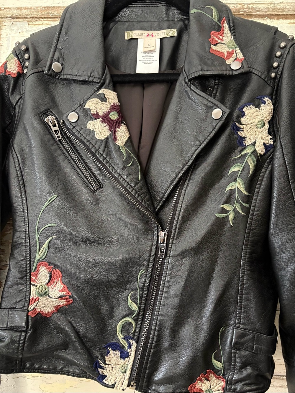 Chelsea & Violet super cute Embroidered faux black leather zipper jacket Sz Med - Picture 6 of 7